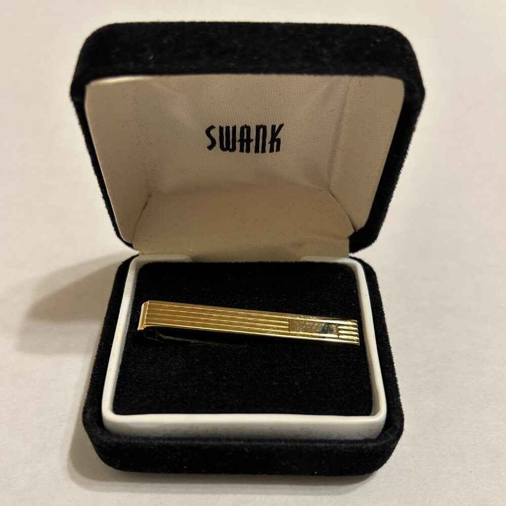 Swank Gold Coloured Tie Clip in Original Box